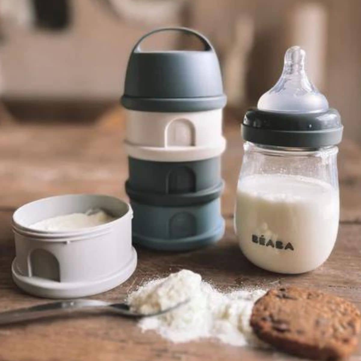 Beaba Formula and Snack Container - Blue