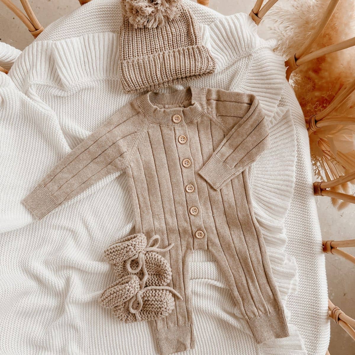 Blossom & Pear Ribbed Knit Romper - Fawn