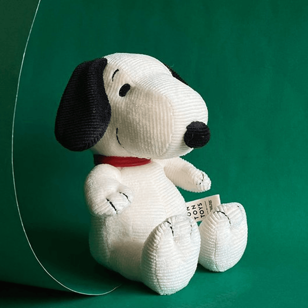 Mini snoopy plush hotsell