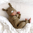 Bowy Made Ribbed Cotton Onesie - Olive