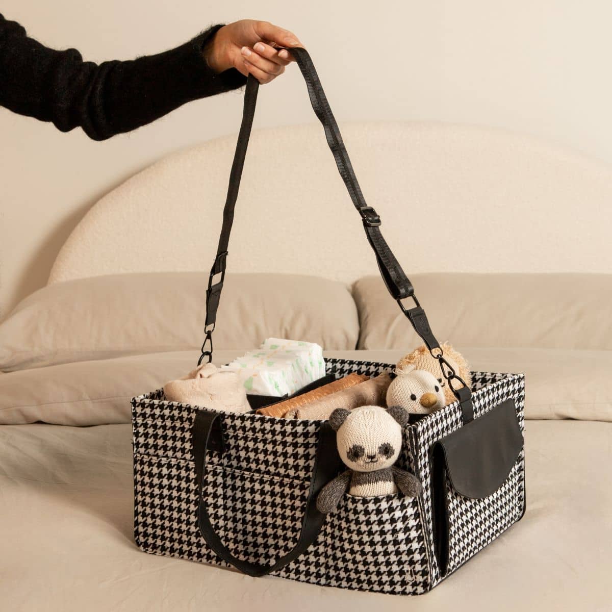 Bunnie Caddie Deluxe Nappy Organiser - Houndstooth Black