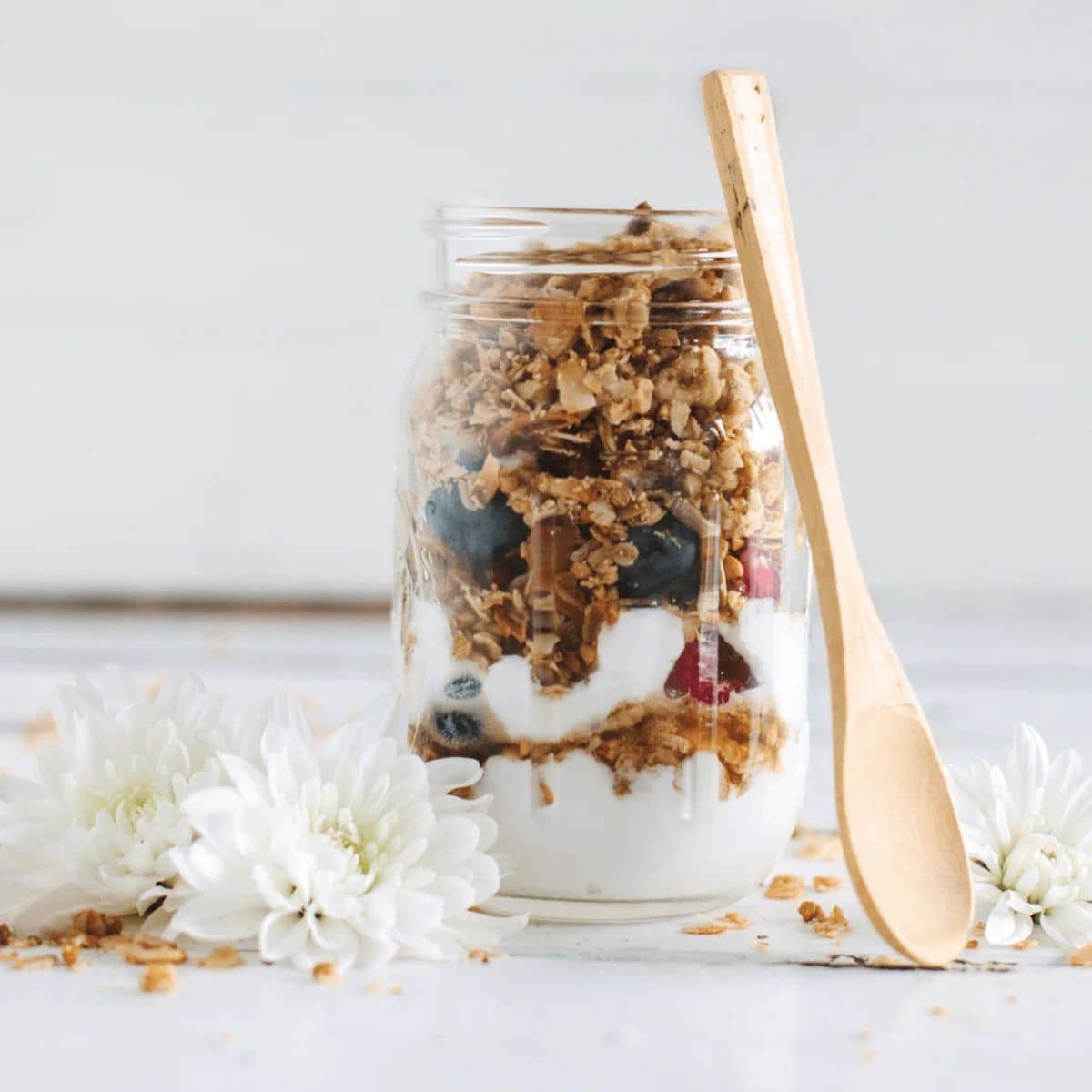 Franjos Kitchen Tanker Topper Lactation Muesli - Date, Walnut and Maple