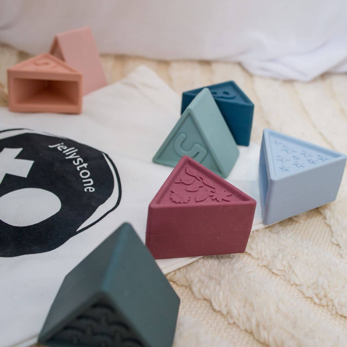 Jellystone Designs Triblox Silicone Blocks - Earth