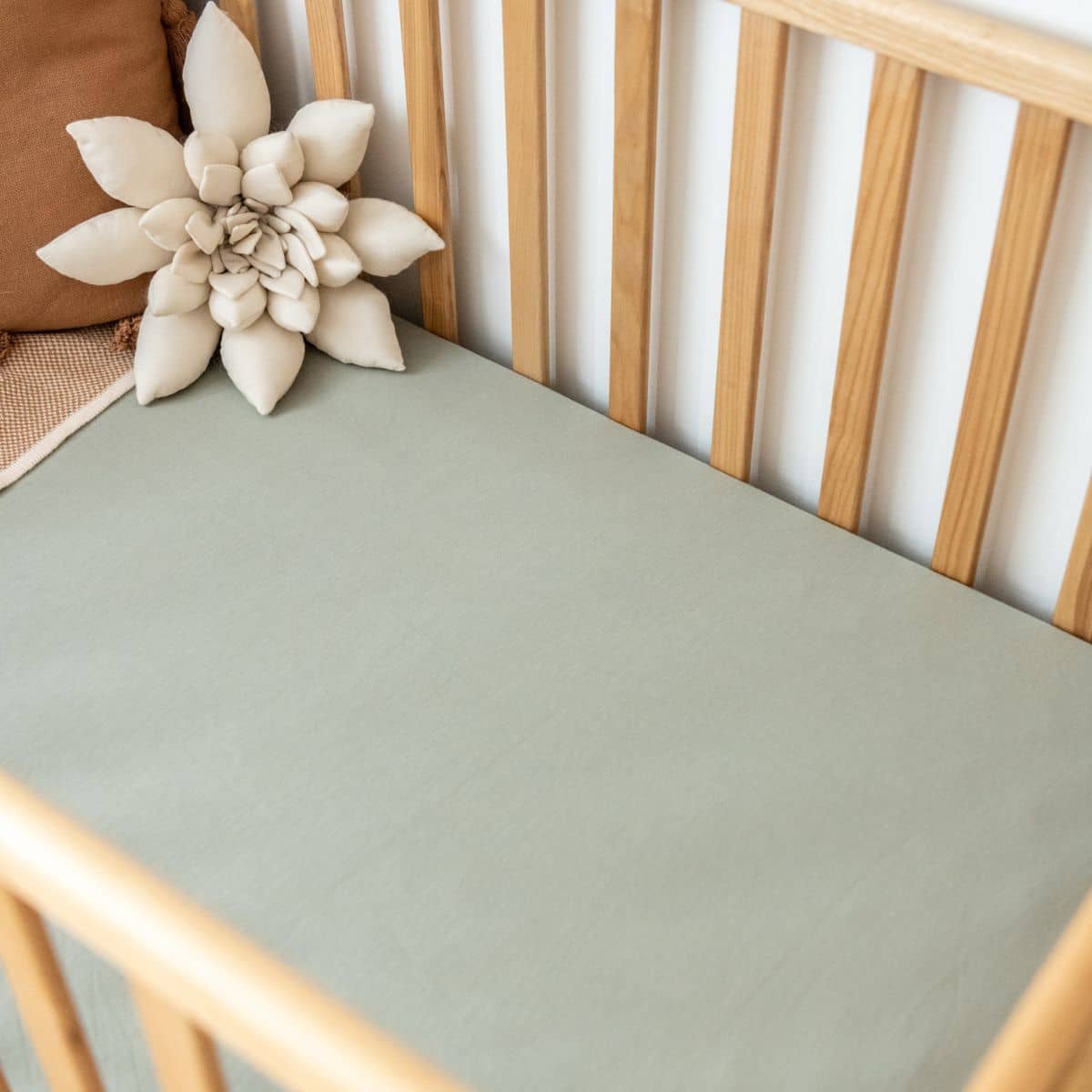 Kiin Baby Organic Cot Sheet - Sage