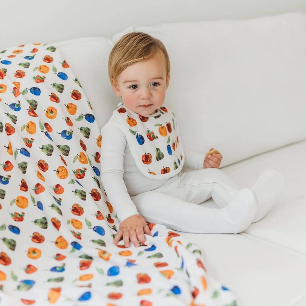 L'ovedbaby x The Very Hungry Caterpillar Organic Blanket - Fruits