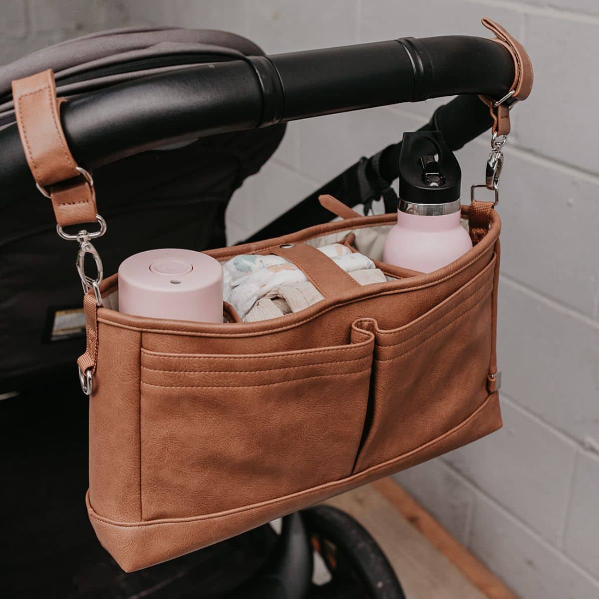 OiOi Faux Leather Stroller Organiser/Pram Caddy - Tan