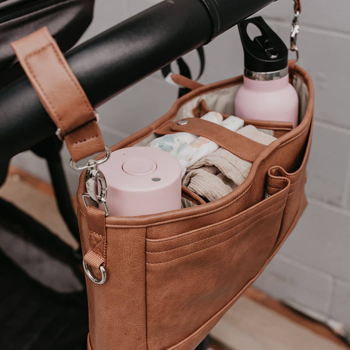 OiOi Faux Leather Stroller Organiser/Pram Caddy - Tan