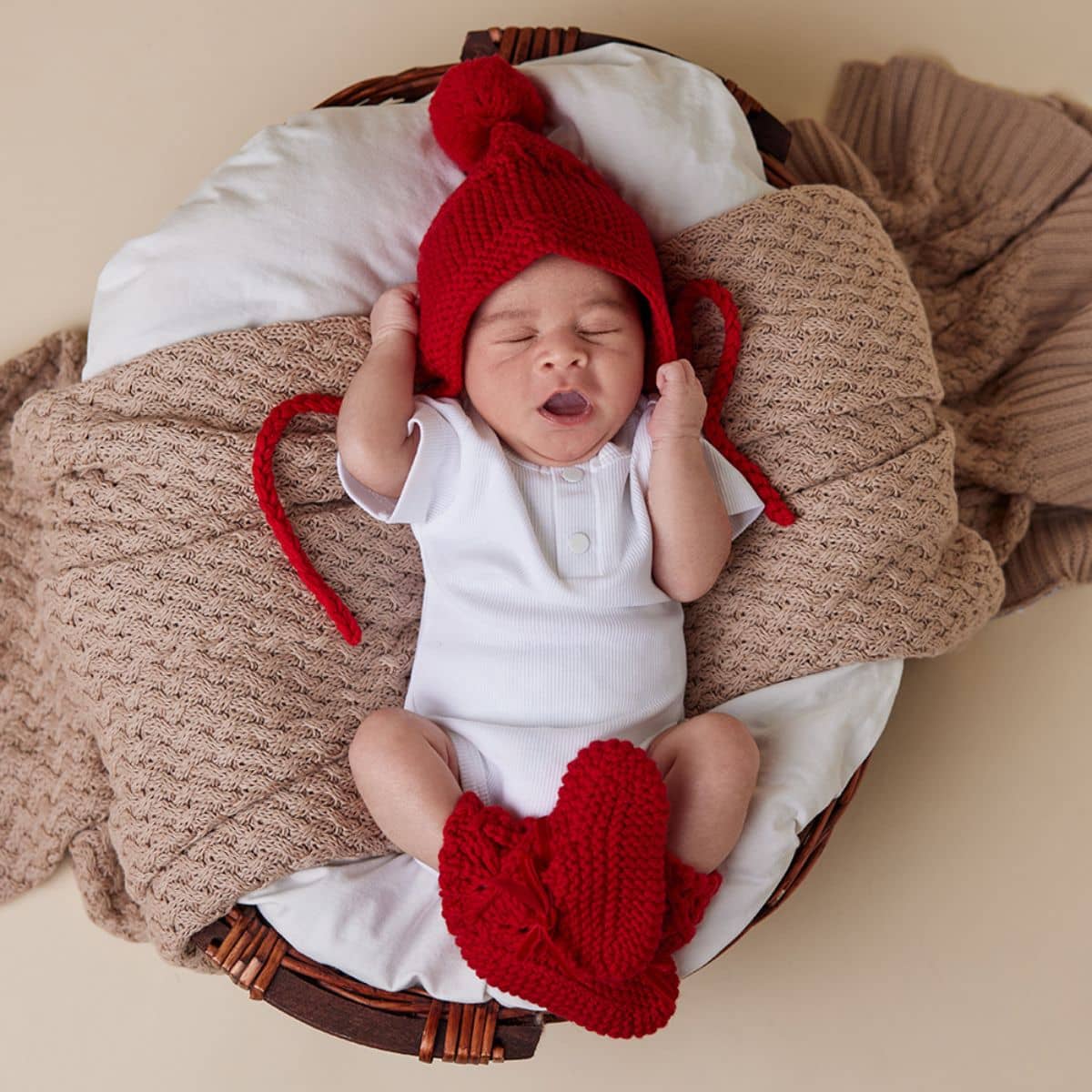 Snuggle Hunny Merino Wool Bonnet + Booties - Red