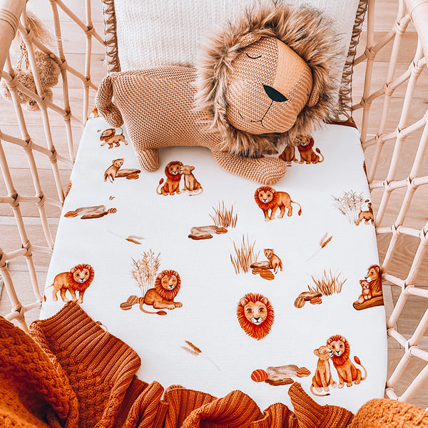 Snuggle Hunny Kids Fitted Bassinet Sheet and Change Pad Cover - Lion